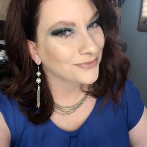 Meet your Posher, Camille